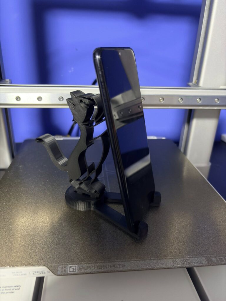 Macskás telefontartó